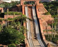 You can enjoy adventures of sliding in a Mayan Temple or a 7-story Power Tower. Imagine the thrill of sliding from high-speed water slides that featur